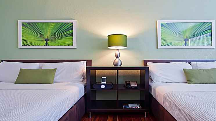 South Beach Deluxe Double Hotel Room